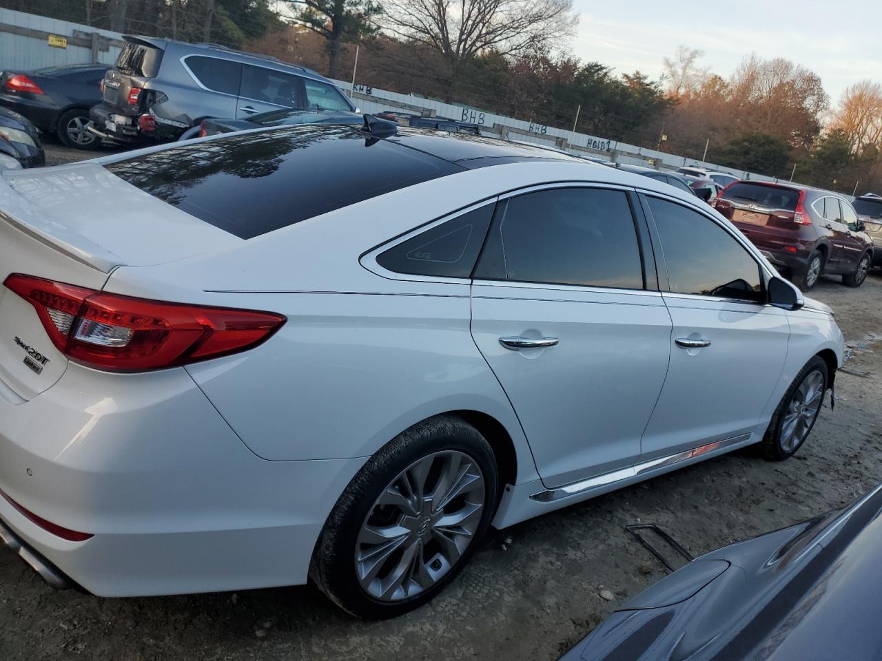 Obraz 3 z 2015 HYUNDAI SONATA SPORT 2015 z VIN 5NPE34AB4FH249868