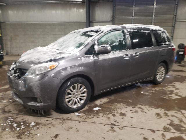 Obraz 2017 TOYOTA SIENNA XLE 2017