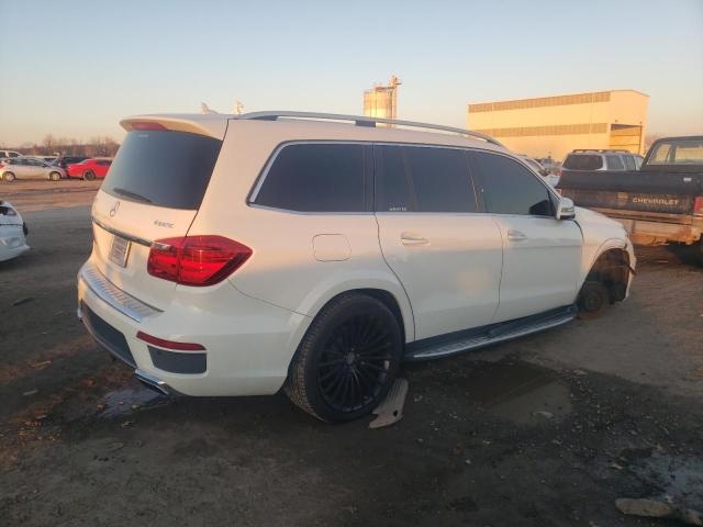 Obraz 3 z 2013 MERCEDES-BENZ GL 550 4MATIC 2013 z VIN 4JGDF7DE9DA217556