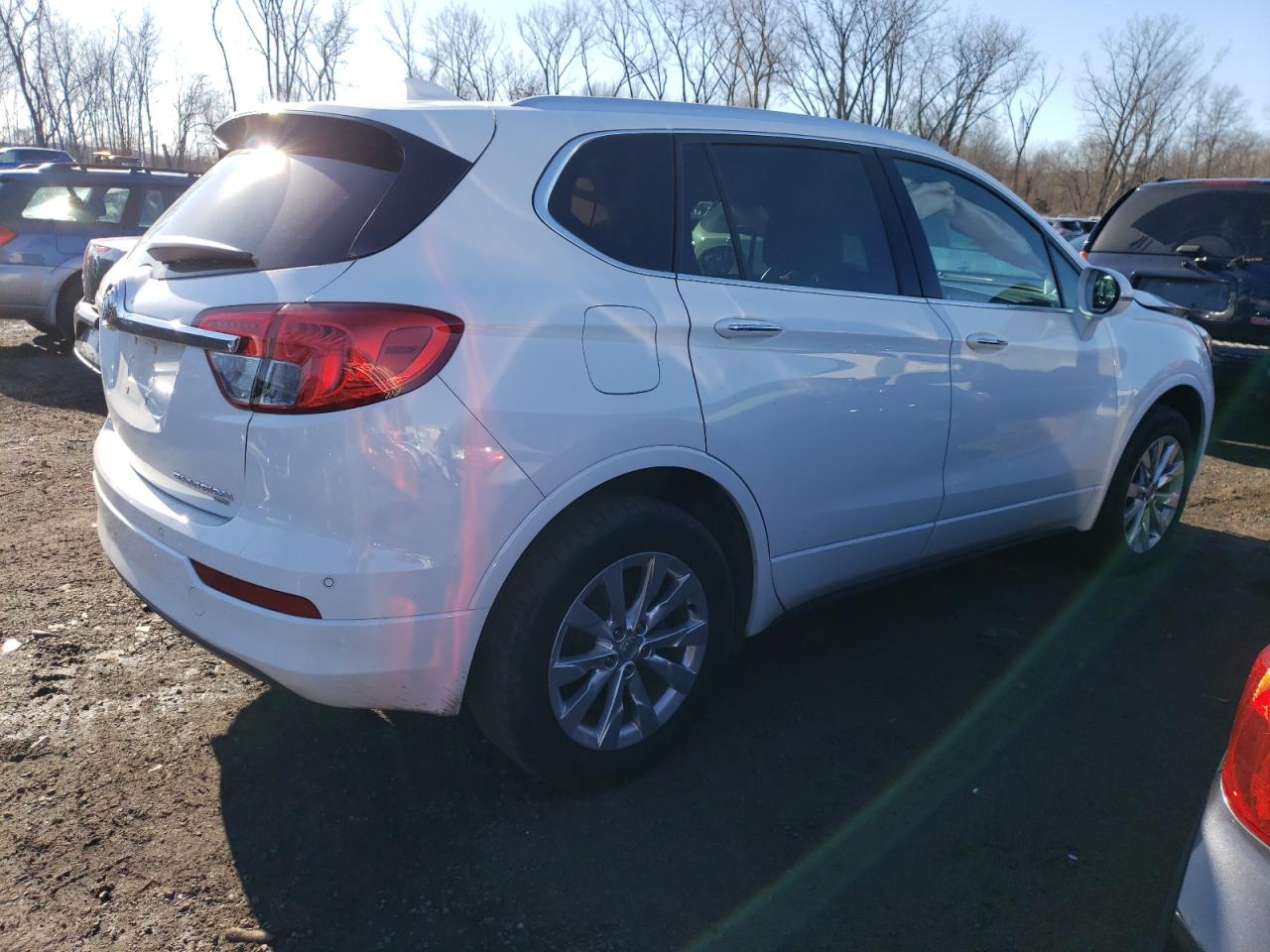 Obraz 3 z 2017 BUICK ENVISION ESSENCE 2017 z VIN LRBFXDSAXHD109975