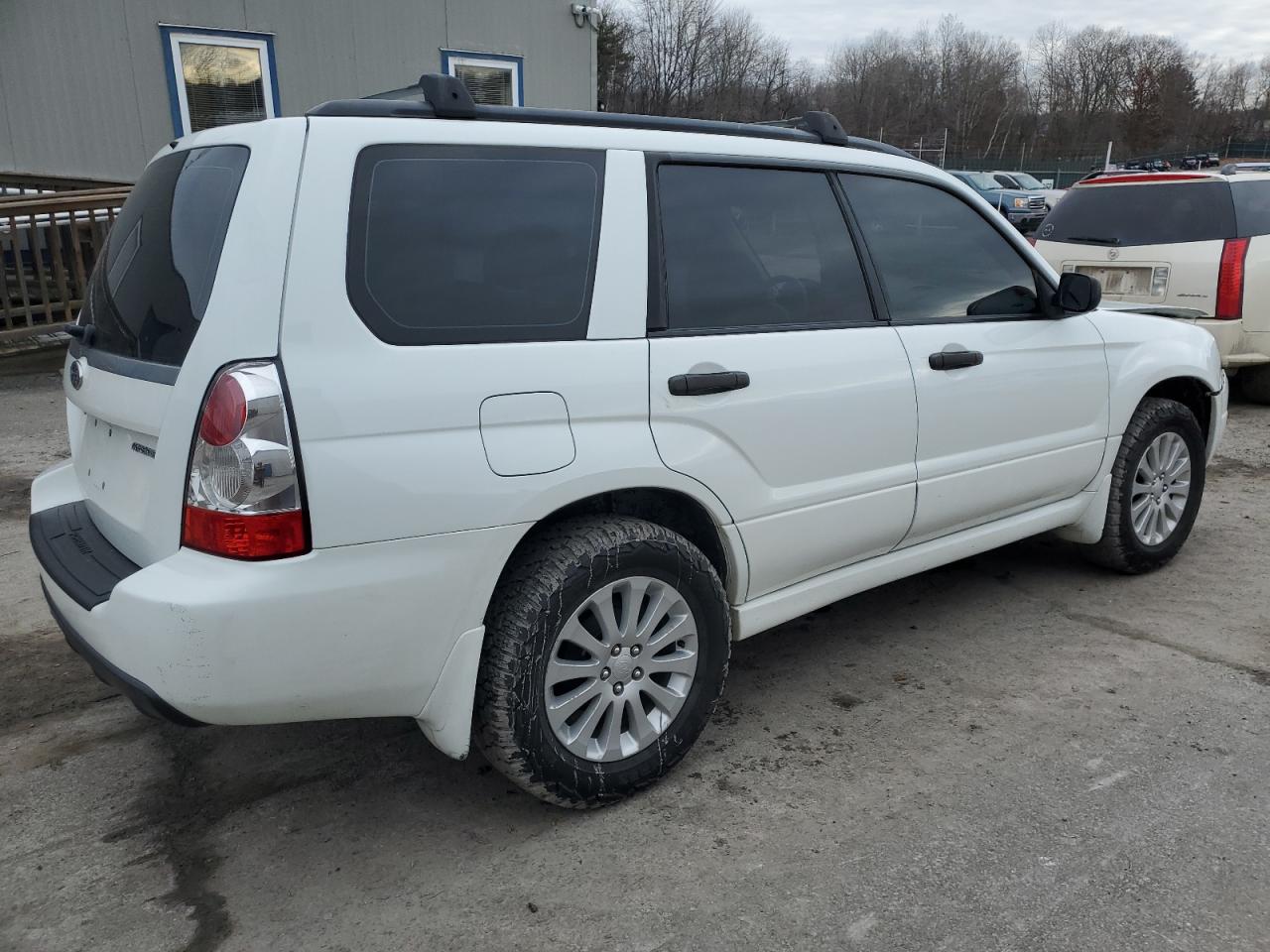 Image 3 of 2006 SUBARU FORESTER 2.5X 2006 with VIN JF1SG63696H724700