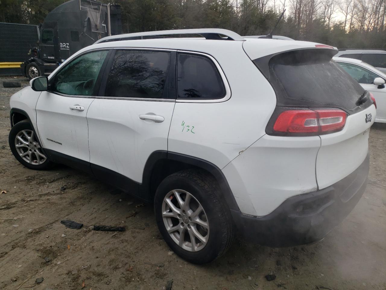 Изображение 2 2014 JEEP CHEROKEE LATITUDE 2014 с VIN 1C4PJLCS4EW105879