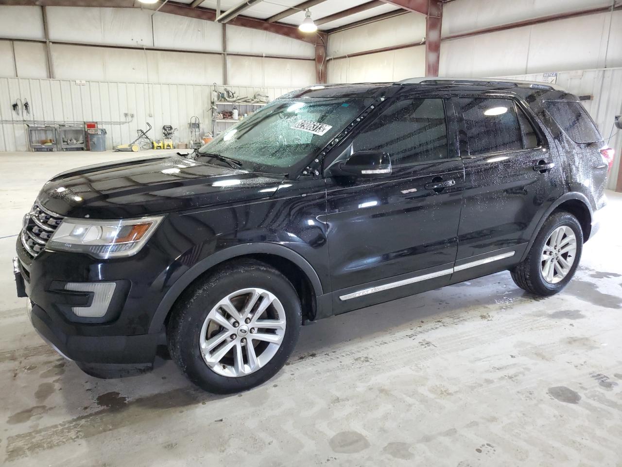 2016 FORD EXPLORER XLT 2016 image