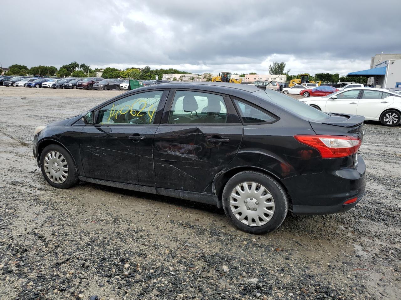 Изображение 2 2013 FORD FOCUS SE 2013 с VIN 1FADP3F2XDL155897