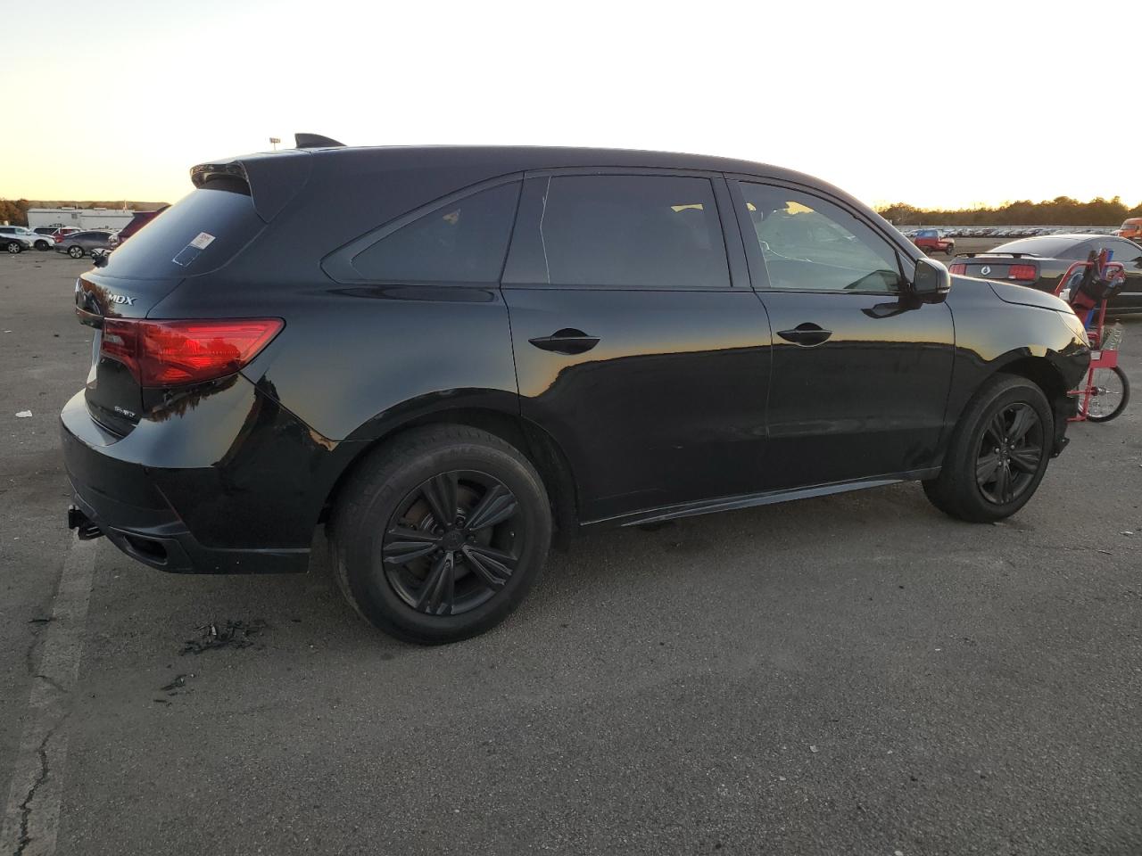 Obraz 3 z 2017 ACURA MDX  2017 z VIN 5FRYD4H32HB003684