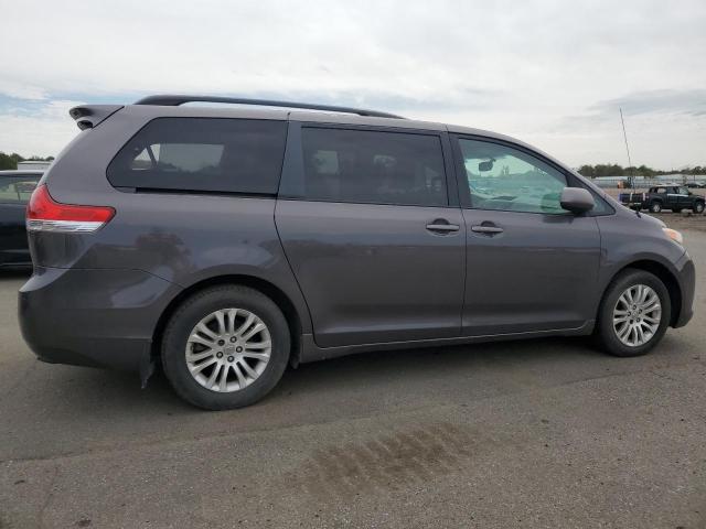 Изображение 3 2011 TOYOTA SIENNA XLE 2011 с VIN 5TDYK3DC1BS148113