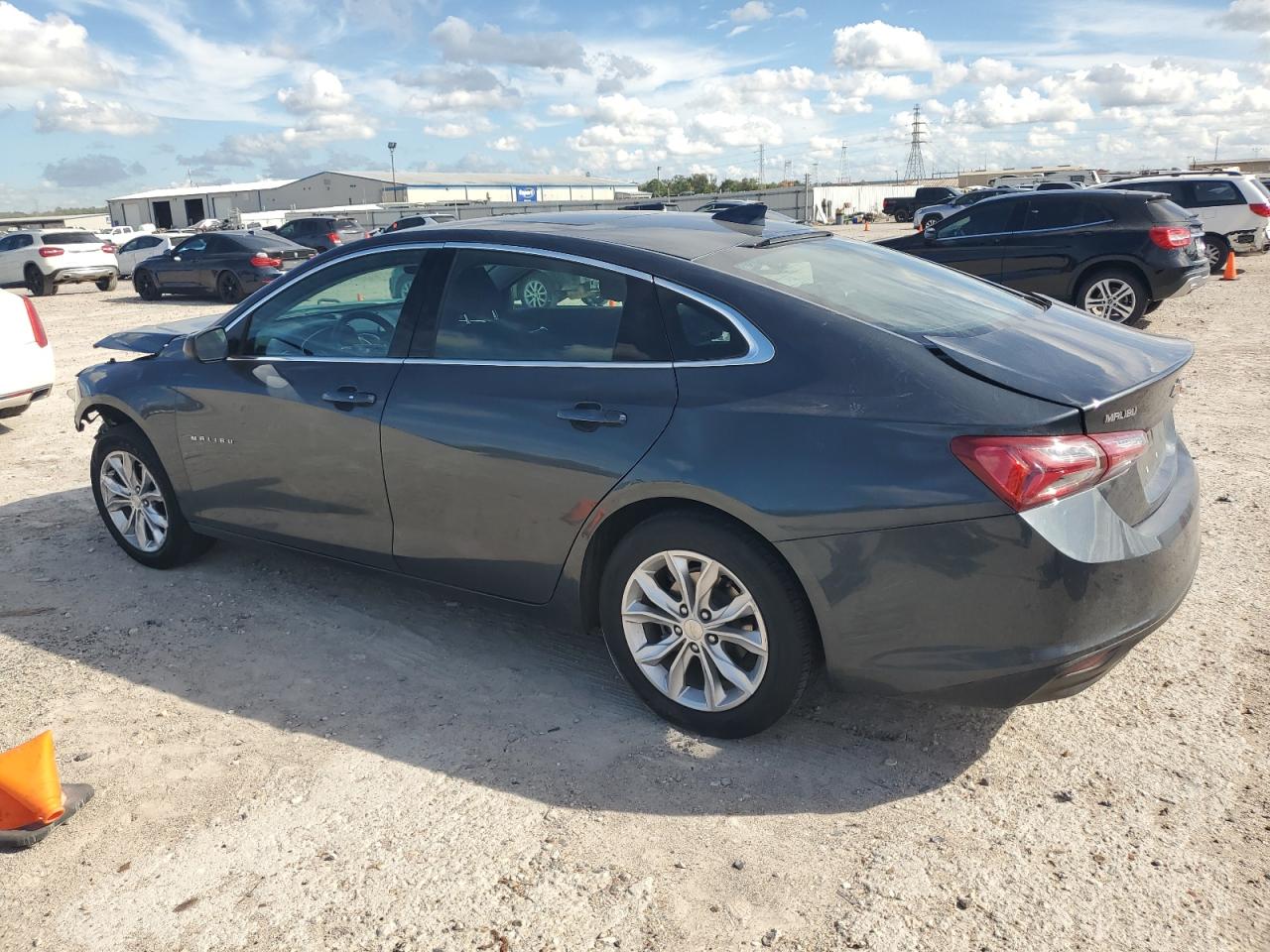 Obraz 2 z Chevrolet Malibu Lt 2019 z VIN 1G1ZD5ST4KF220220