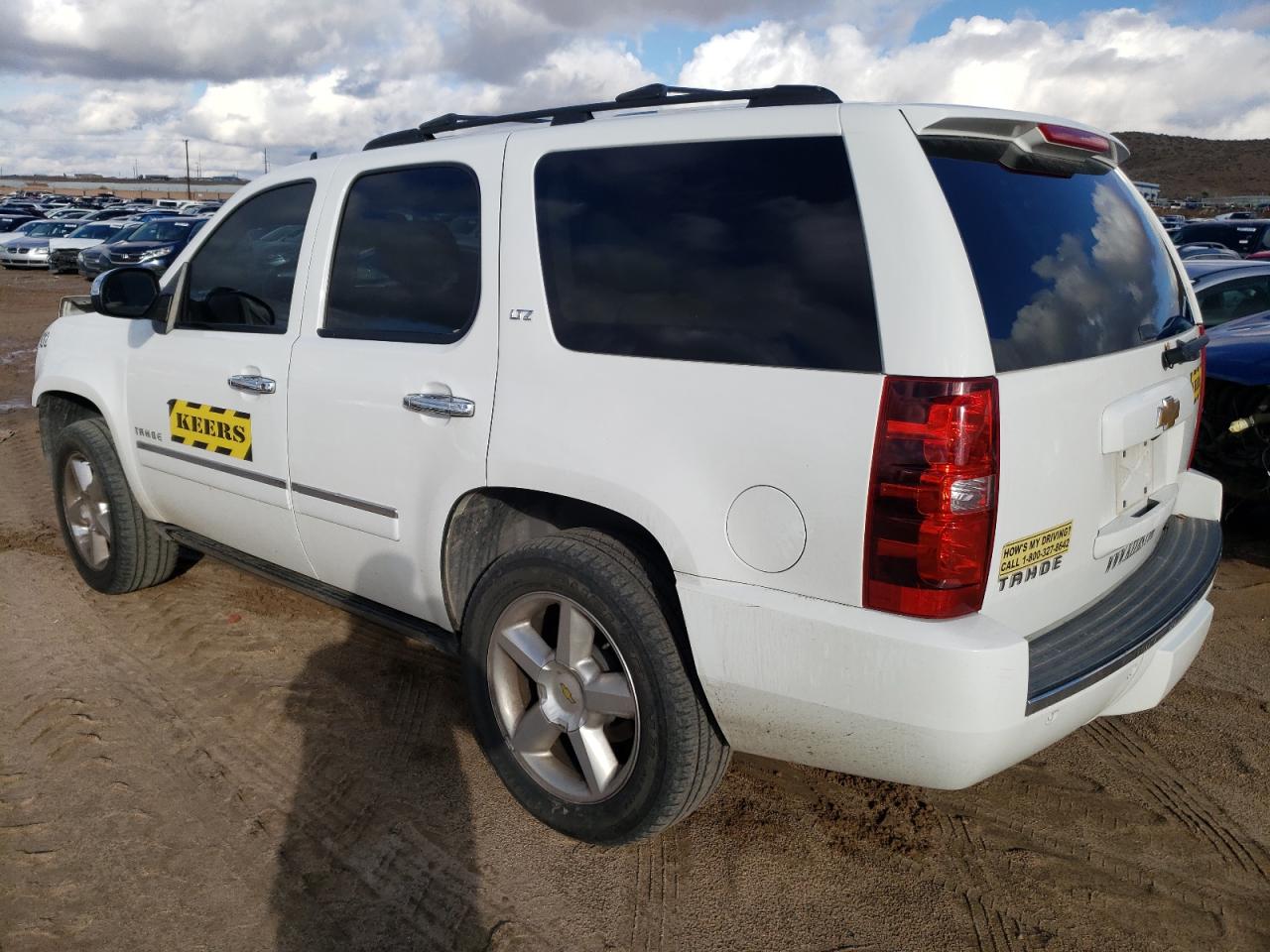 Image 2 of 2014 CHEVROLET TAHOE K1500 LTZ 2014 with VIN 1GNSKCE07ER145107
