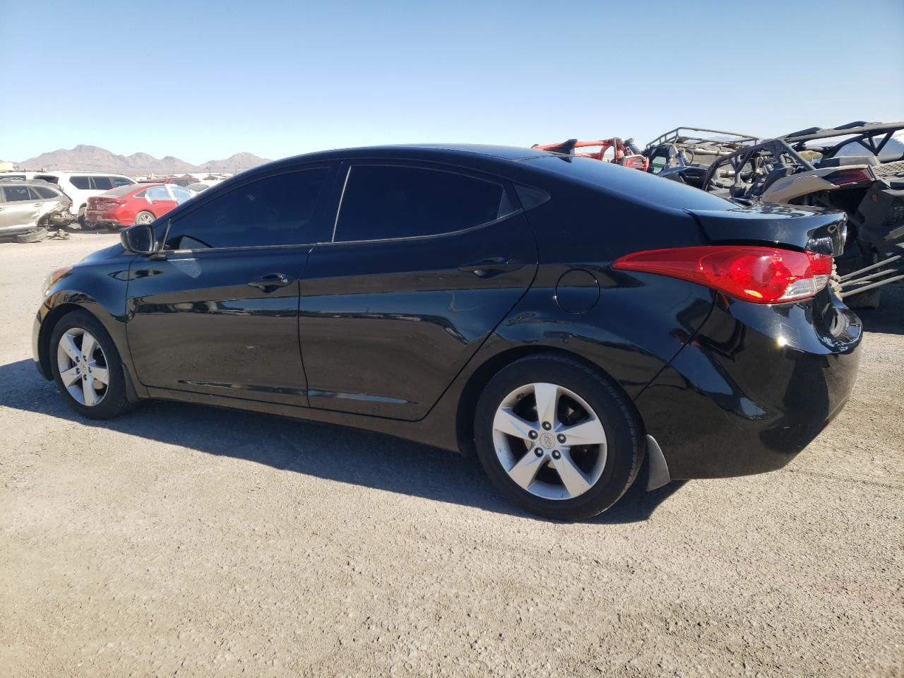 Image 2 of 2013 HYUNDAI ELANTRA GLS 2013 with VIN 5NPDH4AEXDH398967