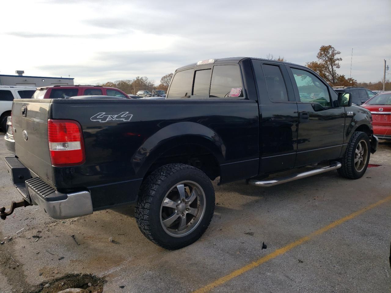 Obraz 3 z 2005 FORD F150  2005 z VIN 1FTPX14585FB61139