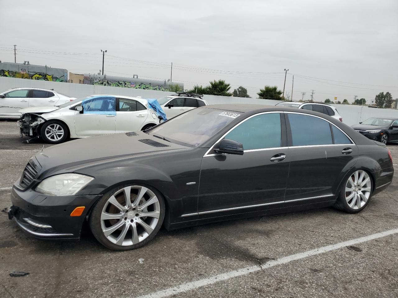 Image 1 of 2012 MERCEDES-BENZ S 550 2012 with VIN WDDNG7DB5CA447109