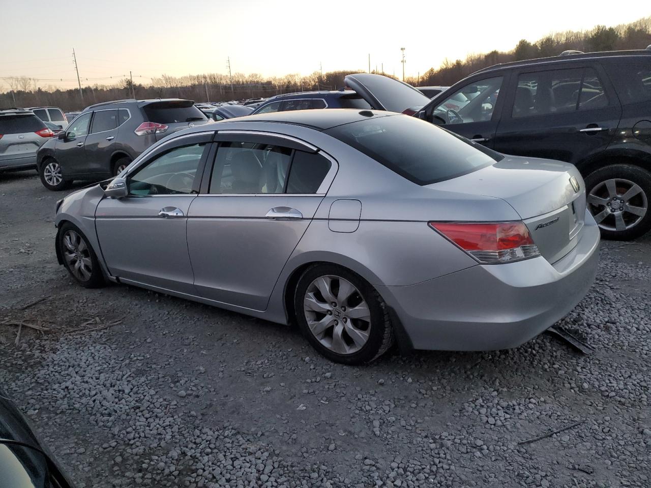 Obraz 2 z 2010 HONDA ACCORD EXL 2010 z VIN 1HGCP2F84AA071085