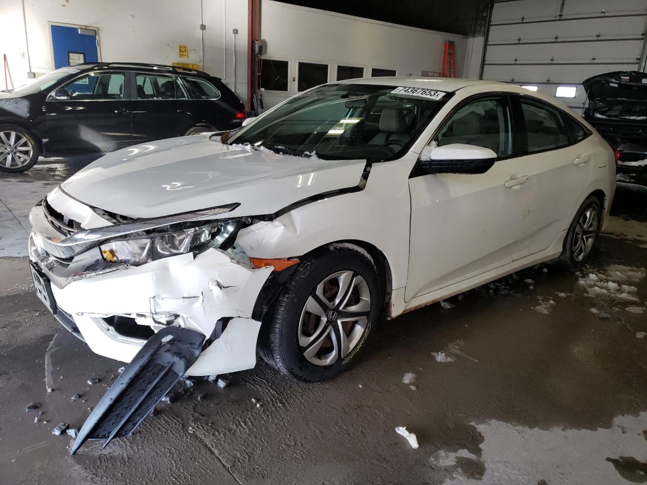 Изображение 1 2017 HONDA CIVIC LX 2017 с VIN 19XFC2F56HE030137