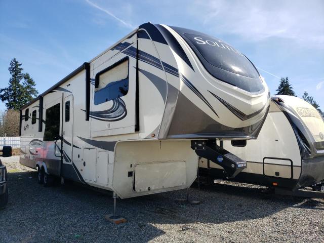 Изображение 2020 GPLB SOLITUDE 2020