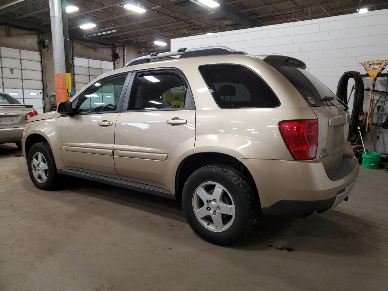 Obraz 2 z 2006 PONTIAC TORRENT  2006 z VIN 2CKDL73F166095758