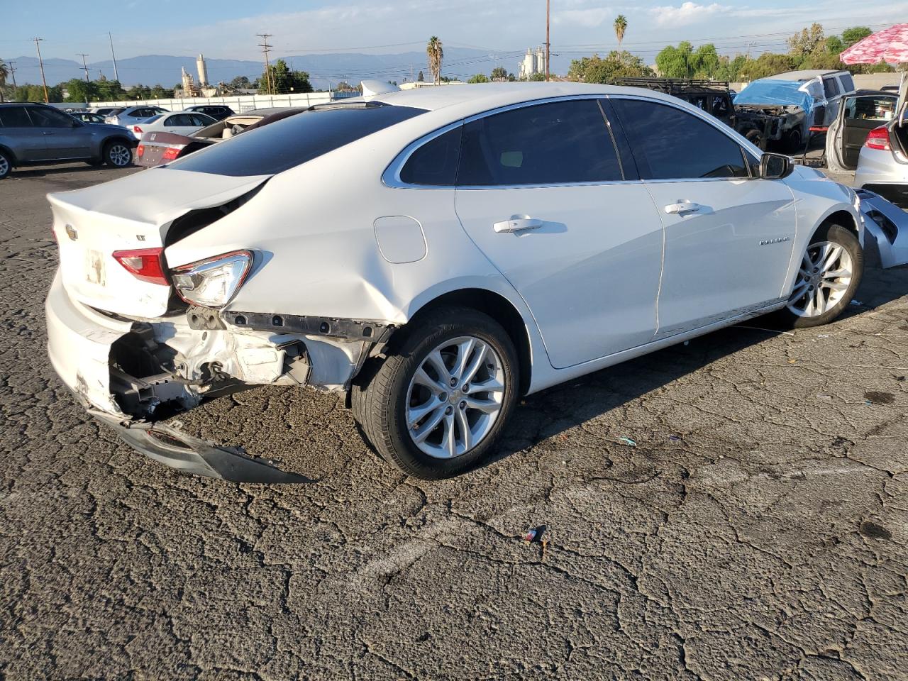 Image 3 of 2017 CHEVROLET MALIBU LT 2017 with VIN 1G1ZE5ST9HF291550