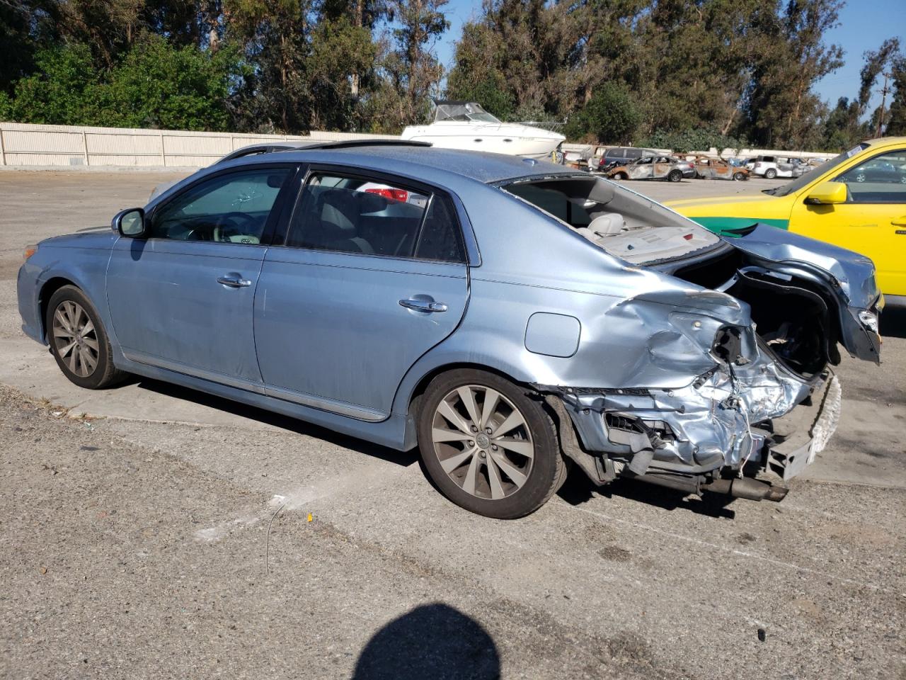 Obraz 2 z 2011 TOYOTA AVALON BASE 2011 z VIN 4T1BK3DB9BU414157