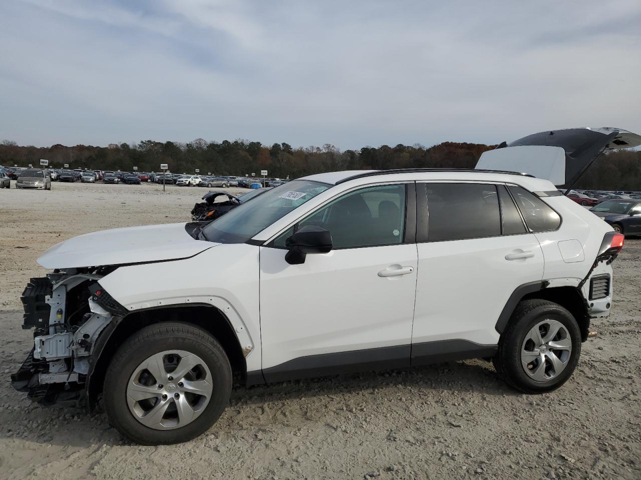 2021 TOYOTA RAV4 LE 2021 image