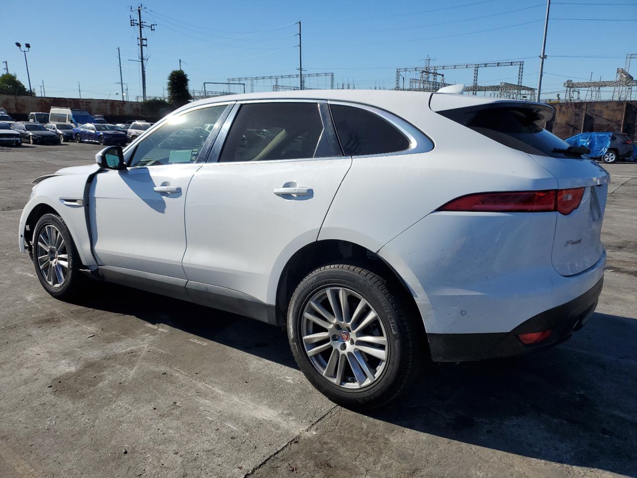 Image 2 of 2019 JAGUAR F-PACE PRESTIGE 2019 with VIN SADCK2FX8KA395067