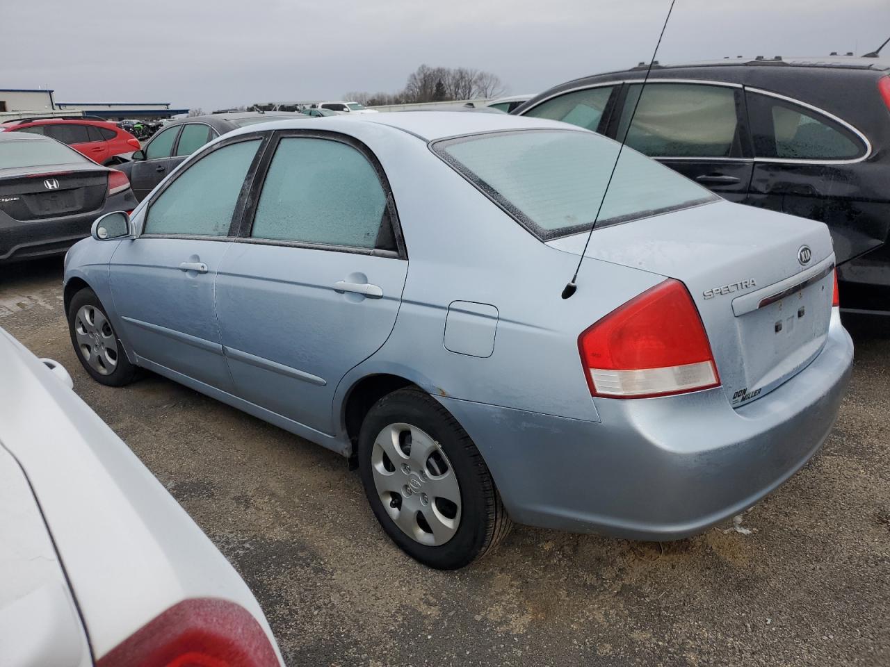 Obraz 2 z 2007 KIA SPECTRA EX 2007 z VIN KNAFE121775394193
