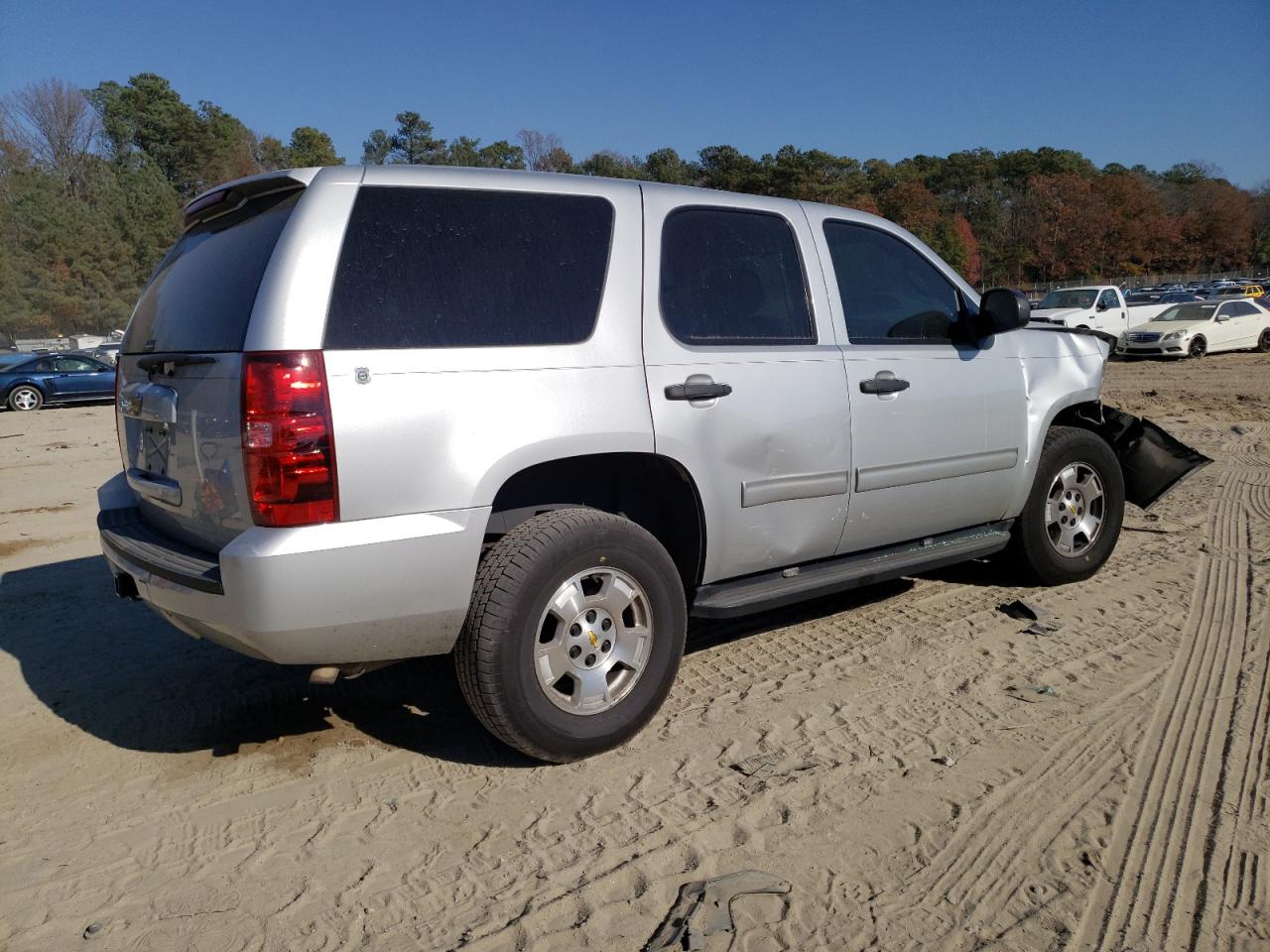 Obraz 3 z 2013 CHEVROLET TAHOE SPECIAL 2013 z VIN 1GNSK2E00DR254422