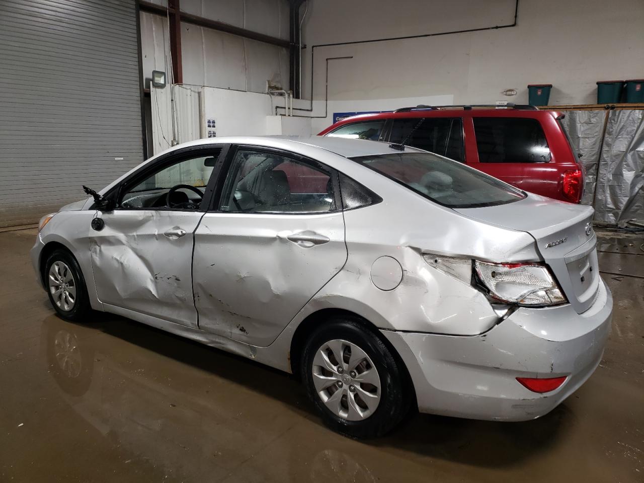 Изображение 2 2016 HYUNDAI ACCENT SE 2016 с VIN KMHCT4AE3GU981137