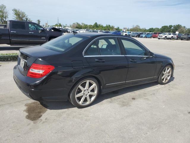 Image 3 of 2013 MERCEDES-BENZ C 250 2013 with VIN WDDGF4HB6DR270402