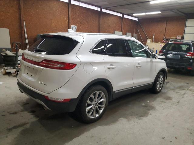 Изображение 3 2017 LINCOLN MKC SELECT 2017 с VIN 5LMCJ2D90HUL32452