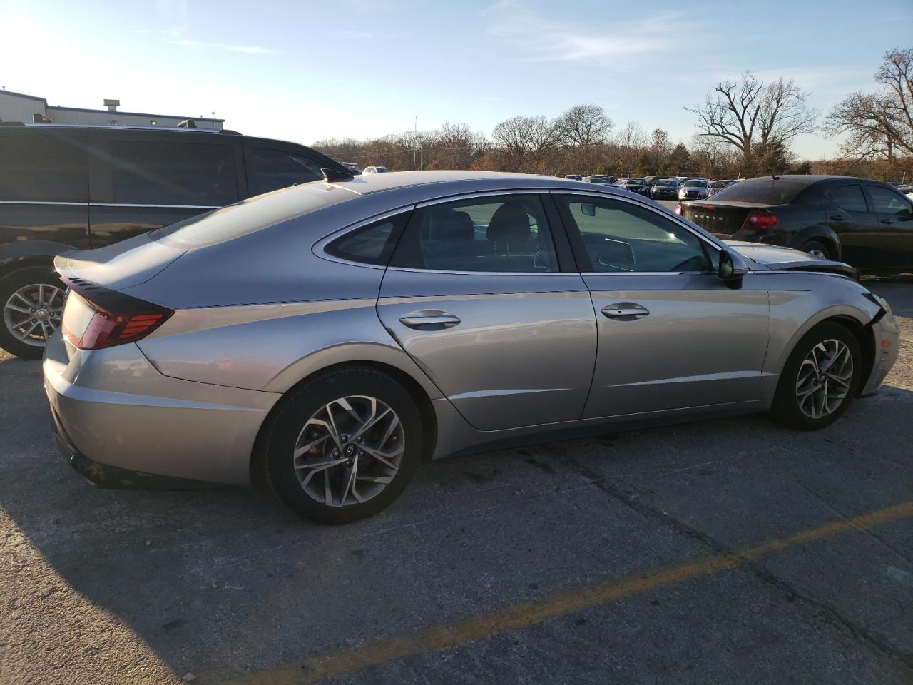 Obraz 3 z 2020 HYUNDAI SONATA SEL 2020 z VIN 5NPEL4JA3LH023730