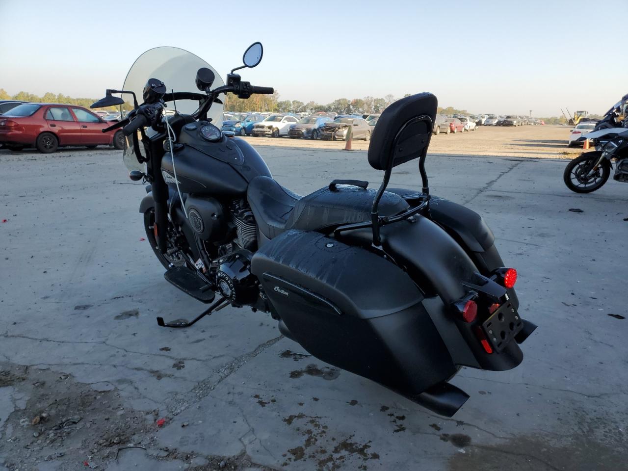 Image 3 of 2023 INDIAN MOTORCYCLE CO. SPRINGFIELD DARK HORSE 2023 with VIN 56KTJDBB8P3417661