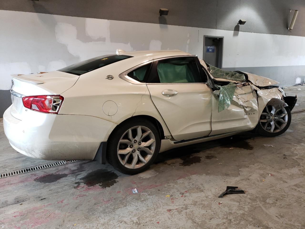 Image 3 of 2014 CHEVROLET IMPALA LT 2014 with VIN 2G1125S32E9143721