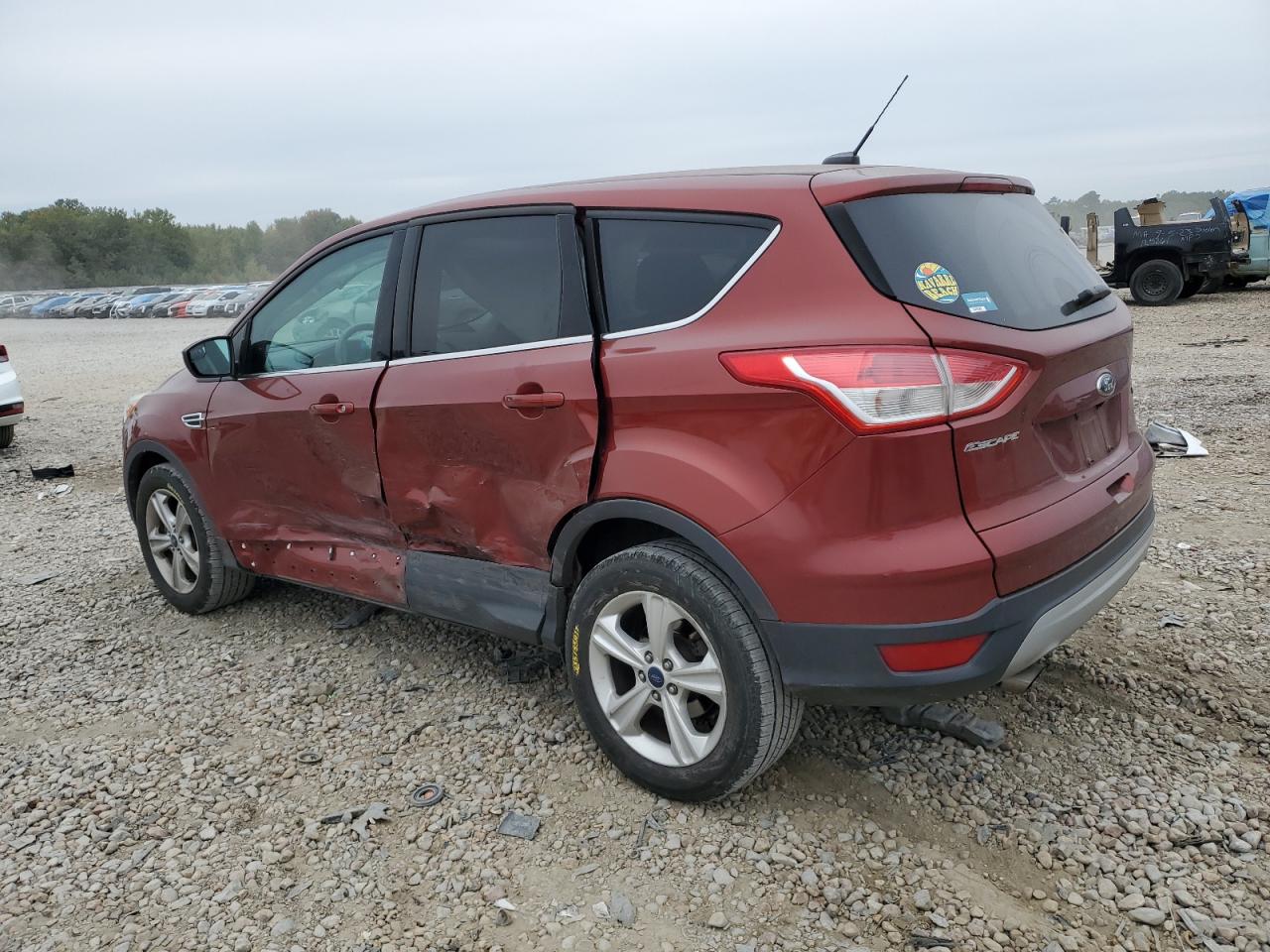 Изображение 2 2015 FORD ESCAPE SE 2015 с VIN 1FMCU0G9XFUA73184