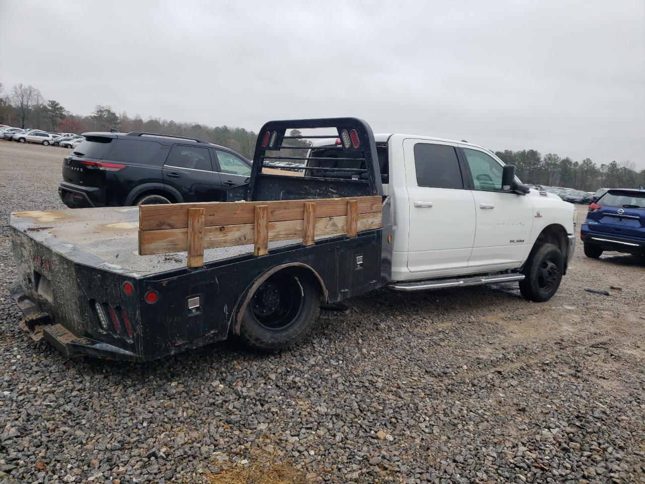 Image 3 of 2020 RAM 3500 BIG HORN 2020 with VIN 3C63RRHL6LG118616