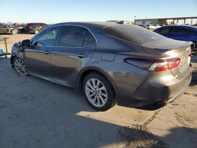 Obraz 2 z 2022 TOYOTA CAMRY LE 2022 z VIN 4T1C11AK4NU688001