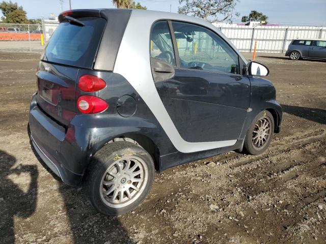 Image 3 of 2013 SMART FORTWO PURE 2013 with VIN WMEEJ3BA3DK587235