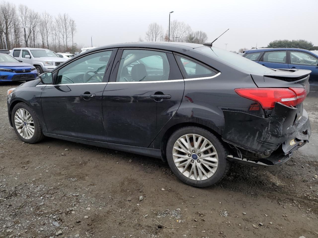 Image 2 of 2018 FORD FOCUS TITANIUM 2018 with VIN 1FADP3J2XJL261575