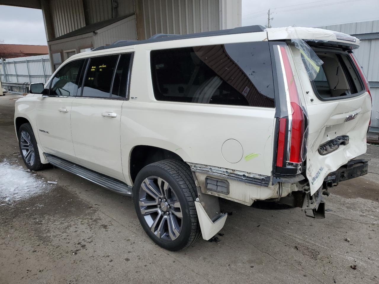 Image 2 of 2015 GMC YUKON XL K1500 SLT 2015 with VIN 1GKS2HKC0FR125517
