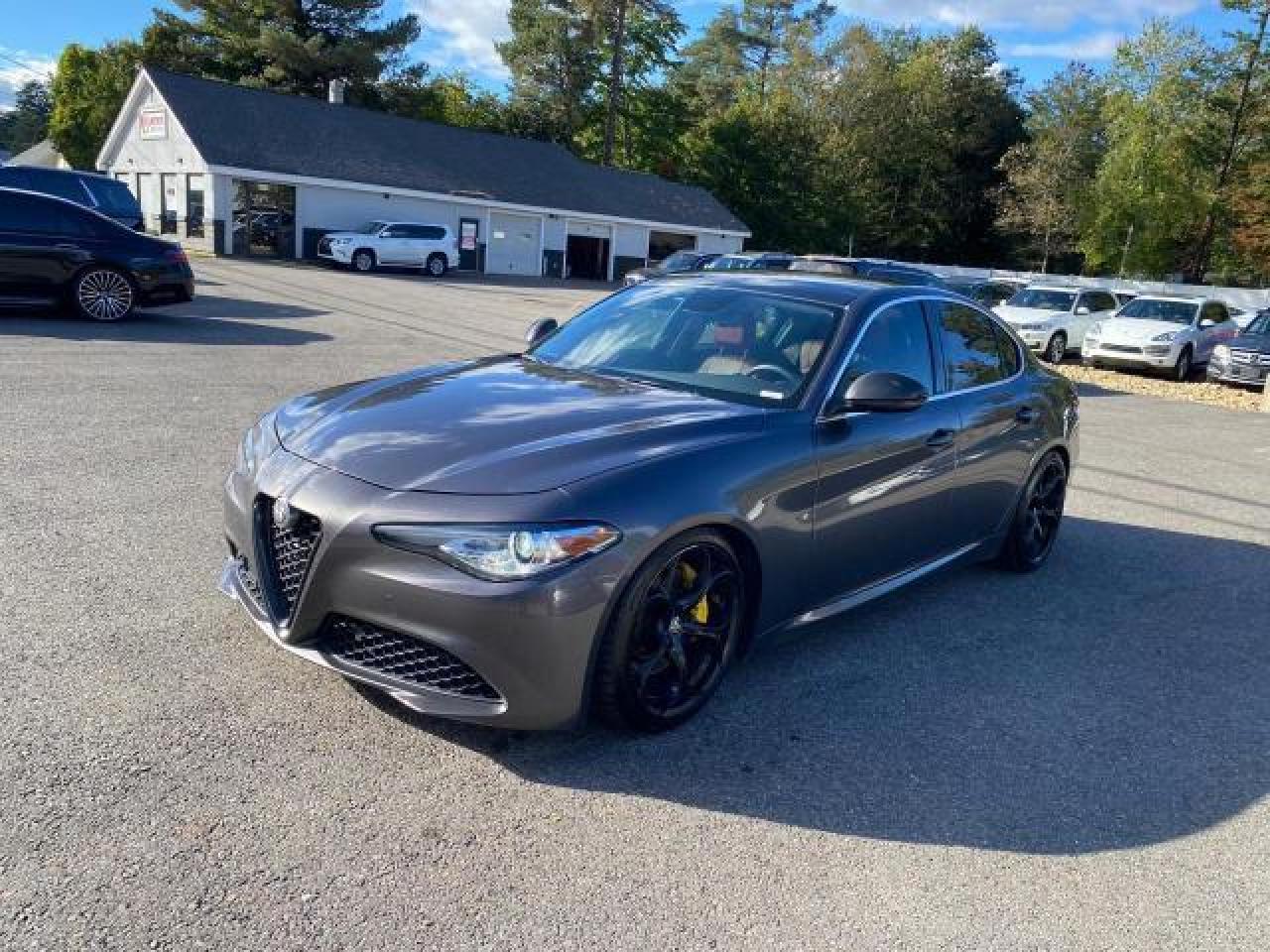Image 1 of 2017 ALFA ROMEO GIULIA Q4 2017 with VIN ZARFAEDN0H7547885