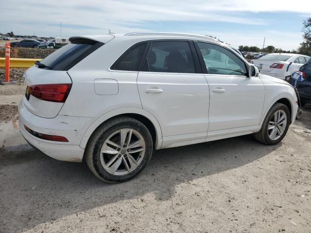 Image 3 of 2016 AUDI Q3 PREMIUM PLUS 2016 with VIN WA1BFCFS9GR017333