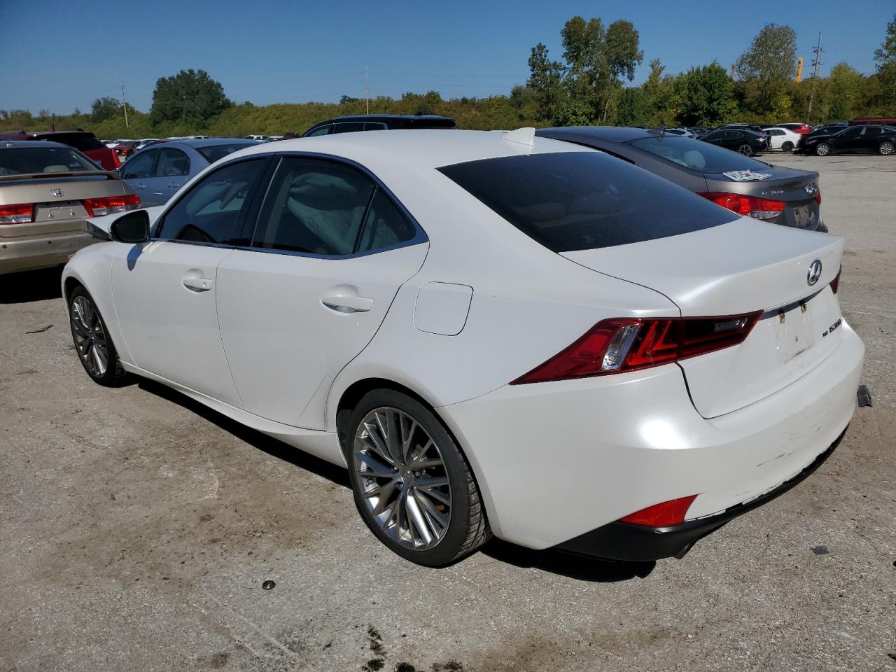Obraz 2 z 2016 LEXUS IS 300 2016 z VIN JTHCM1D26G5008117