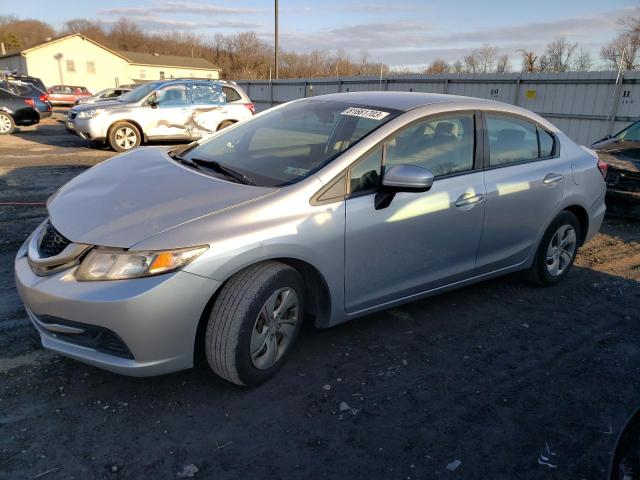 Obraz 1 z 2015 HONDA CIVIC LX 2015 z VIN 19XFB2F56FE111316