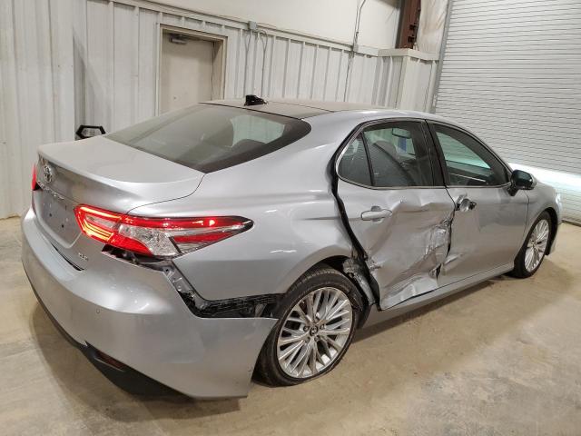 Image 3 of 2018 TOYOTA CAMRY XSE 2018 with VIN 4T1BZ1HK9JU006489