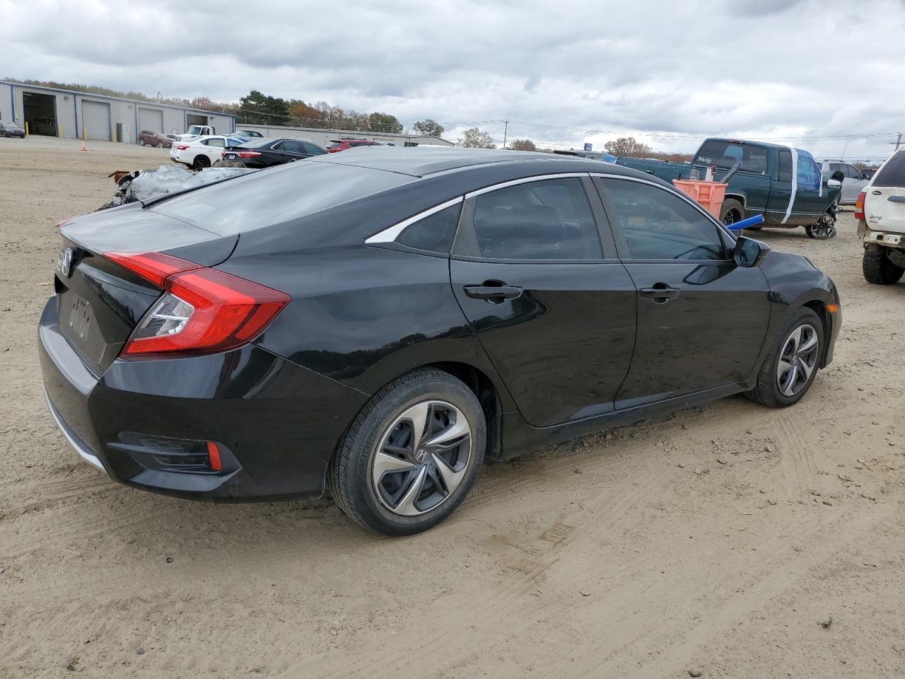 Image 3 of 2020 HONDA CIVIC LX 2020 with VIN 2HGFC2F67LH568661