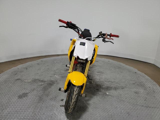 Изображение 2 2022 HONDA GROM 125 2022 с VIN MLHJC9219N5003900