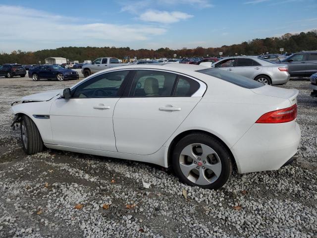 Изображение 2 2017 JAGUAR XE  2017 с VIN SAJAR4BG9HA975454