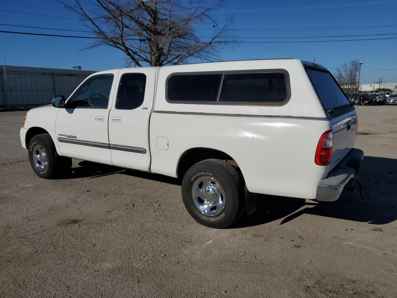 Image 2 of 2005 TOYOTA TUNDRA ACCESS CAB SR5 2005 with VIN 5TBRU34165S442939