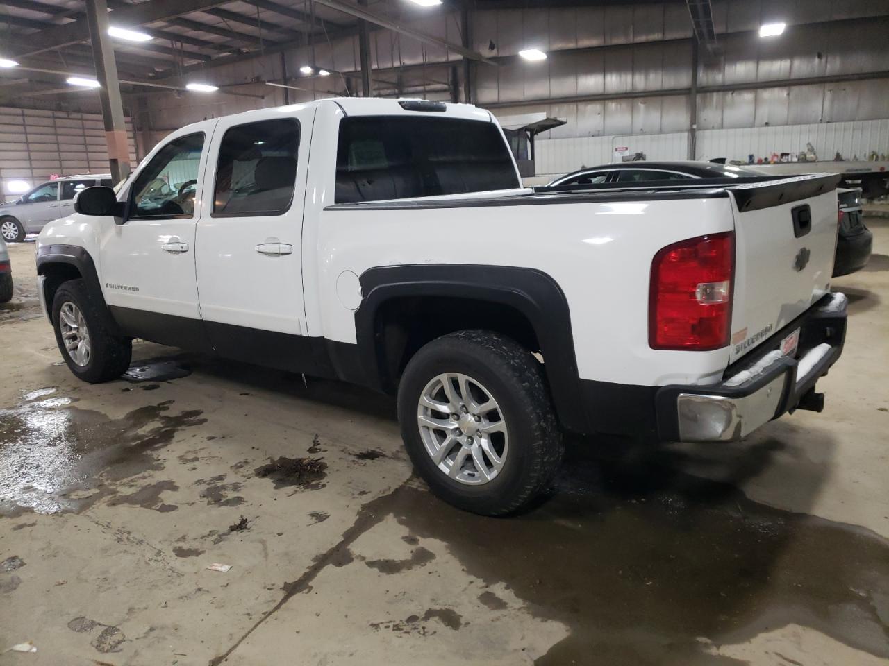 Изображение 2 2007 CHEVROLET SILVERADO K1500 CREW CAB 2007 с VIN 3GCEK13M57G535447