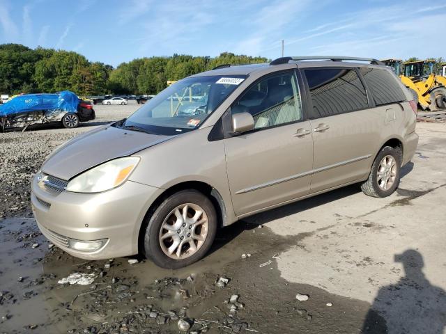 2004 TOYOTA SIENNA XLE 2004 image