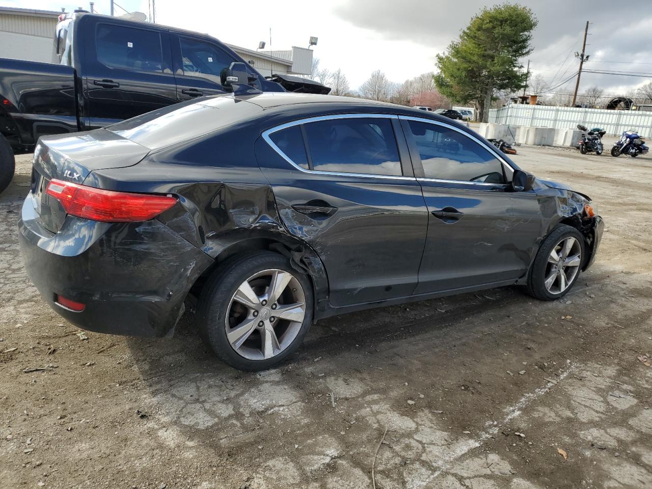 Изображение 3 2013 ACURA ILX 20 PREMIUM 2013 с VIN 19VDE1F50DE003210