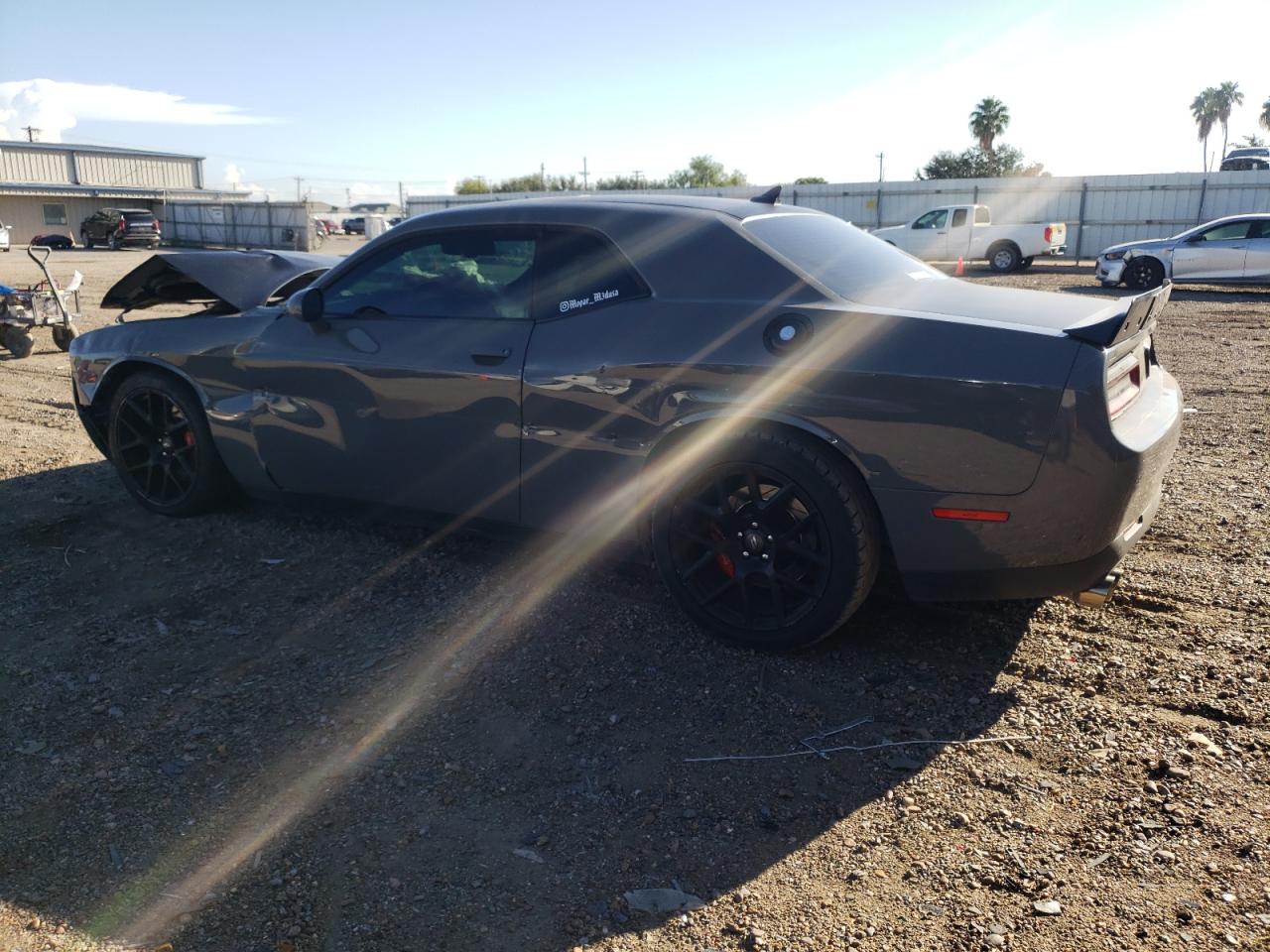 Obraz 2 z 2018 DODGE CHALLENGER R/T 2018 z VIN 2C3CDZBT4JH155455